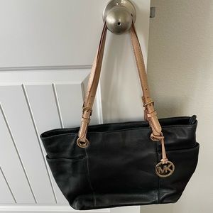Black Michael Kors Shoulder Bag